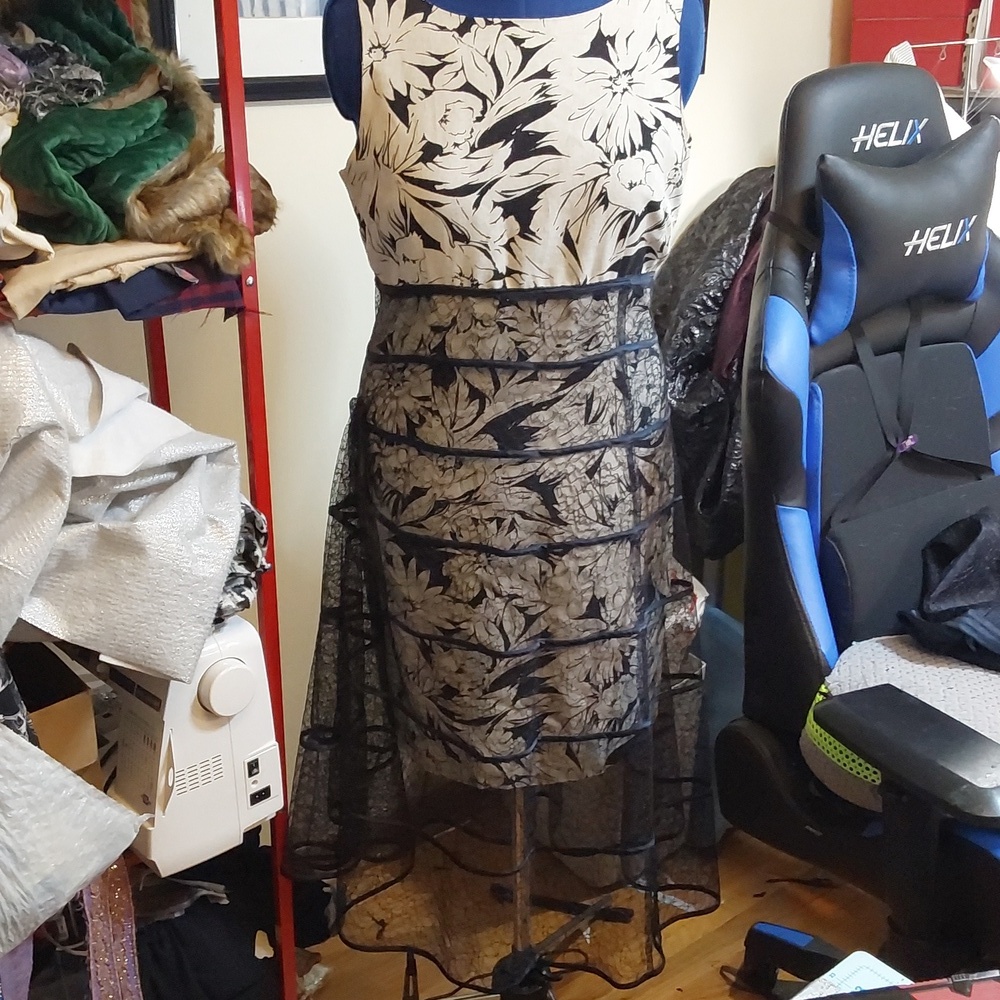Wedding dress two piece day to night. Size 6